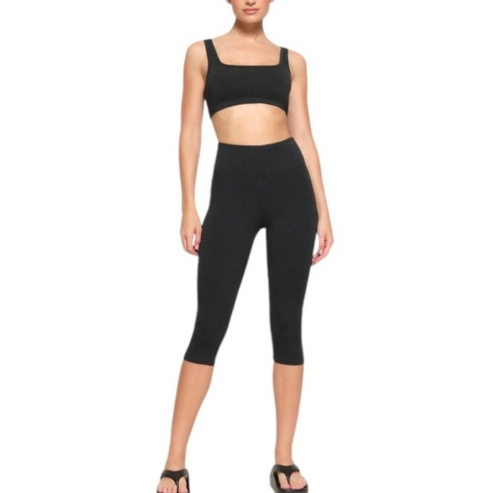 SKIMS Outdoor Basics Pant Cropped Legging Sz XS Washed Onyx High-Waisted Banded